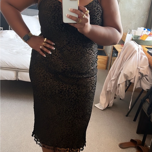 STAUD Clay Leopard Print Velvet Dress - Picture 3 of 4